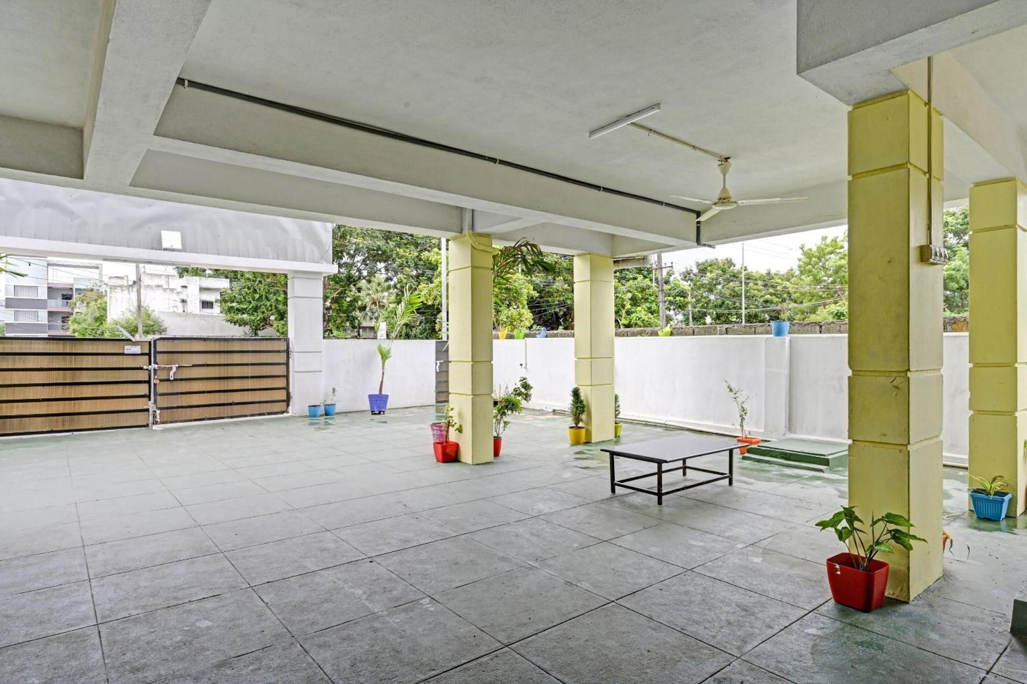 Hotel O Coastal Inn Luxury Service Apartments Kakinada Ngoại thất bức ảnh