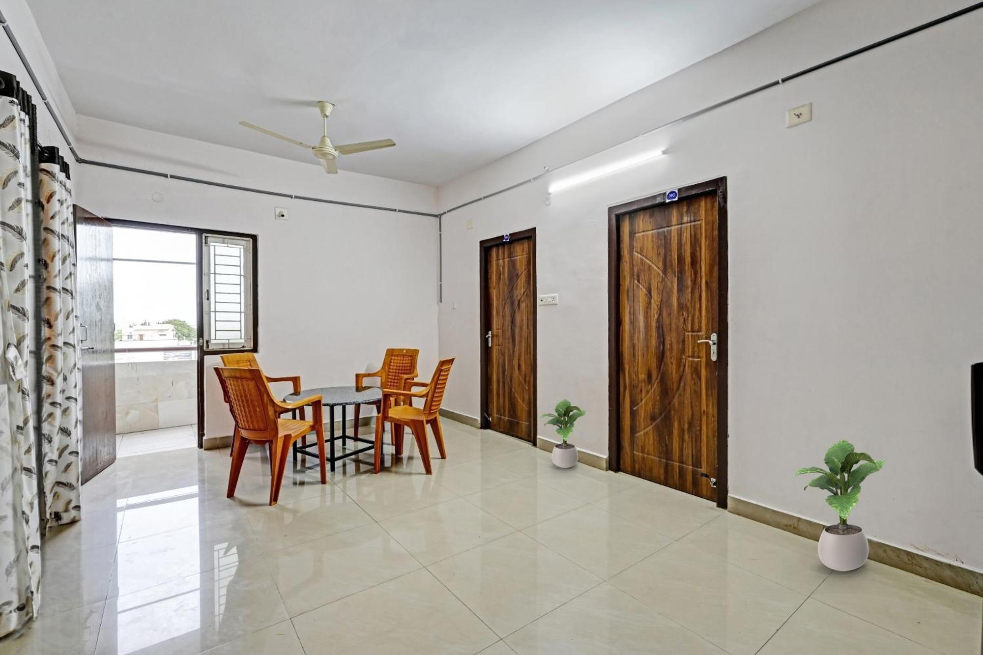 Hotel O Coastal Inn Luxury Service Apartments Kakinada Ngoại thất bức ảnh